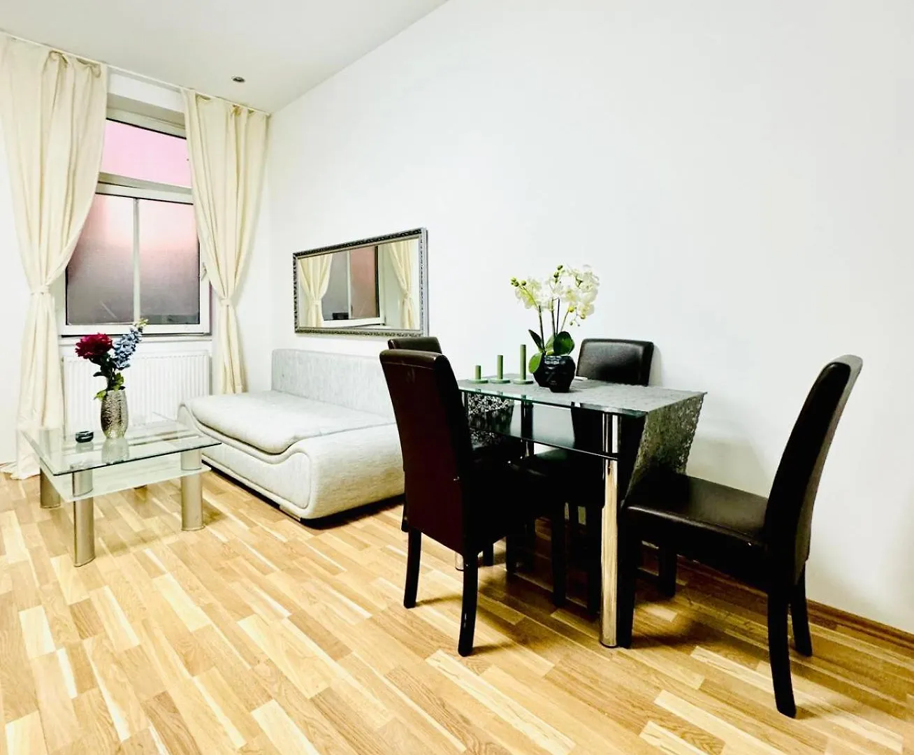 Chic Studio Apt For 5P, 12-Min Walk To Augarten Vienna Apartment
