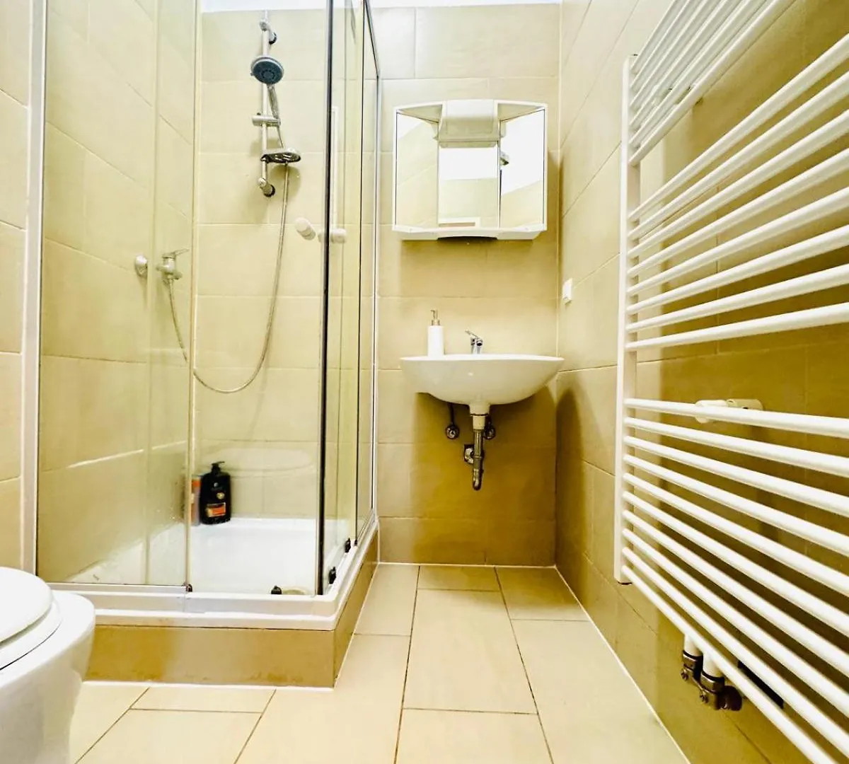 Chic Studio Apt For 5P, 12-Min Walk To Augarten Vienna Apartment